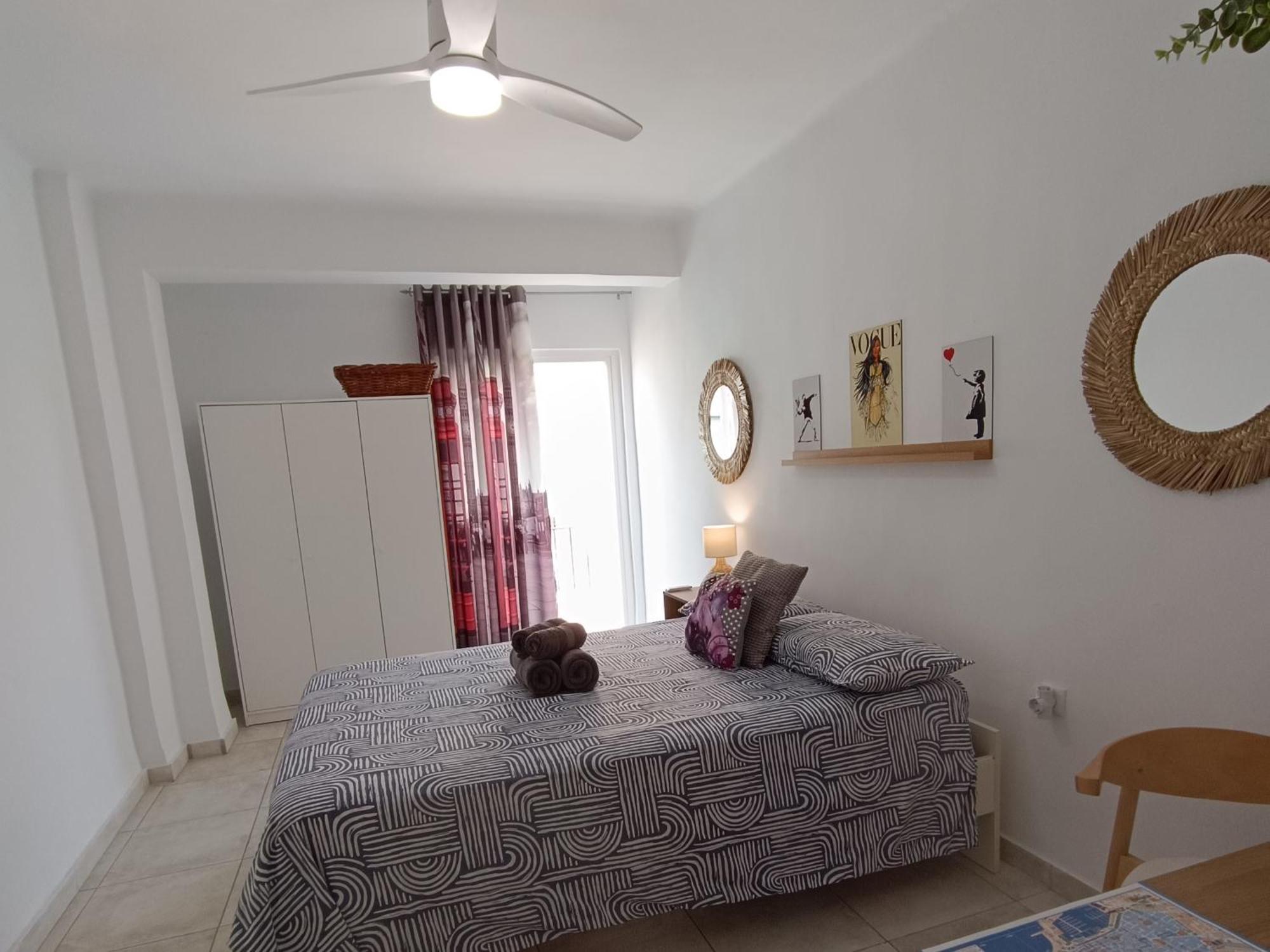 Room Alicante Center ภายนอก รูปภาพ